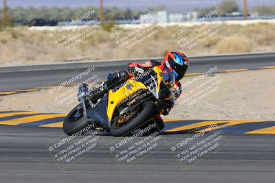 media/Feb-04-2023-SoCal Trackdays (Sat) [[8a776bf2c3]]/Turn 16 Set 2 (1125am)/